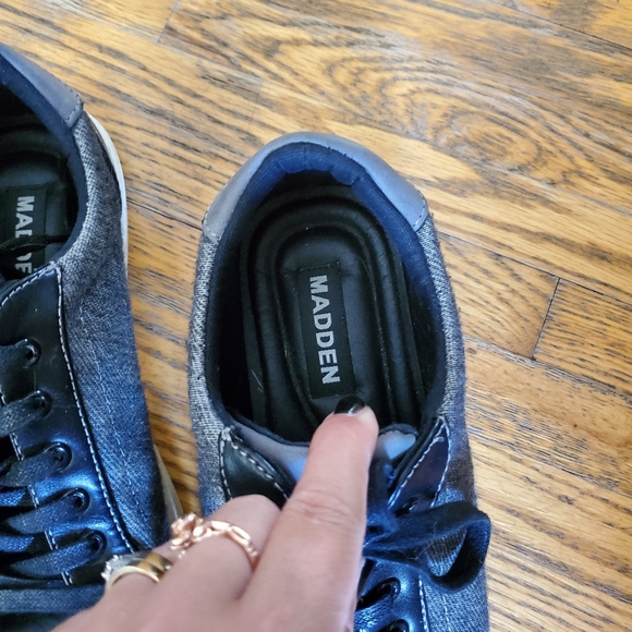 Steve Madden, Men's size 9, black - Picture 2 of 3